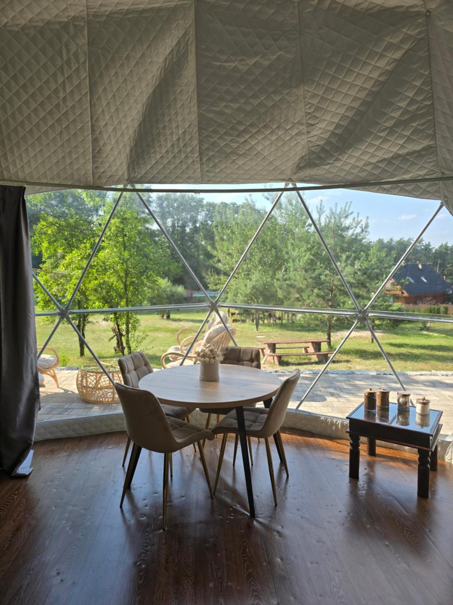 Glamping Pod Orlem Розкішний намет *